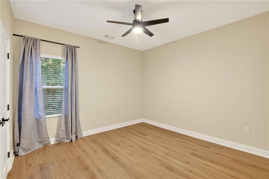 Spacious, unfurnished interior of a new home in , East Point (Image 15).