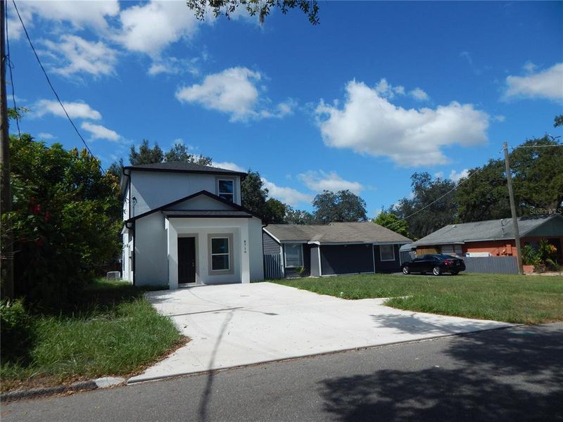 Image 47 of a home in .