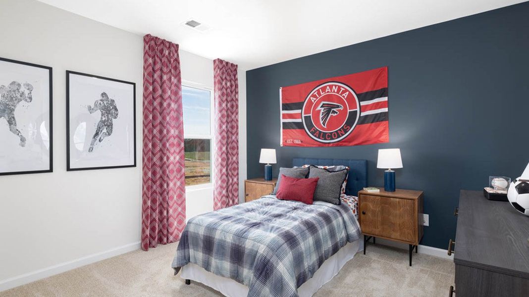 Representative furnished interior of a home built from the Robie by D.R. Horton in Kingston Ranch at Lake Oconee, Buckhead (Image 29).