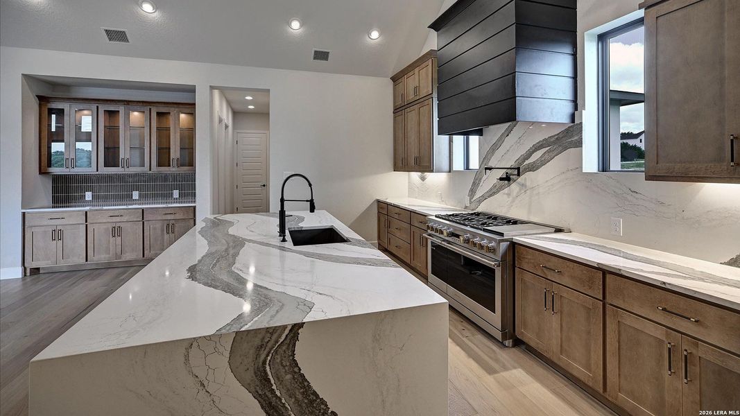 Furnished interior view inside a new home in George's Ranch, Boerne (Image 12).