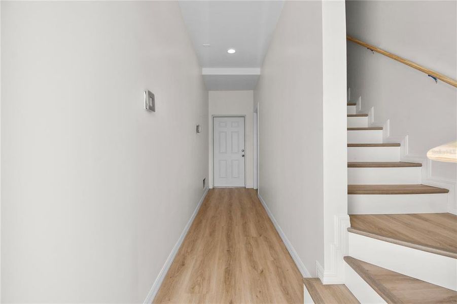 Spacious, unfurnished interior of a new home in , St. Petersburg (Image 42).