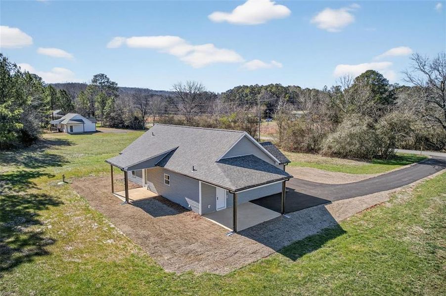 Exterior details and patio area of a home in , Buchanan (Image 25).