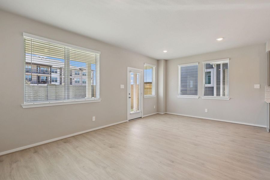 Spacious, unfurnished interior of a new home in Pinewood Trails - City Series, Atascocita (Image 22). Spacious, unfurnished interior of a new home in Pinewood Trails - City Series, Atascocita (Image 22).