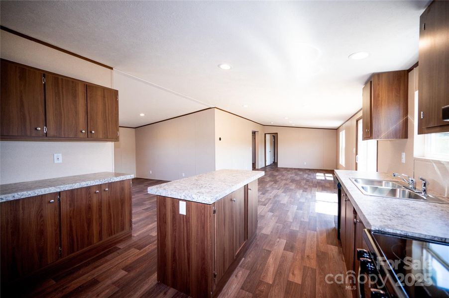 Image 22 of a home in .