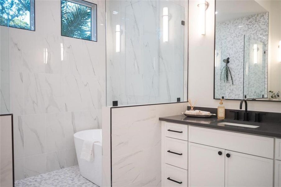 Furnished interior view inside a new home in , Sarasota (Image 34).