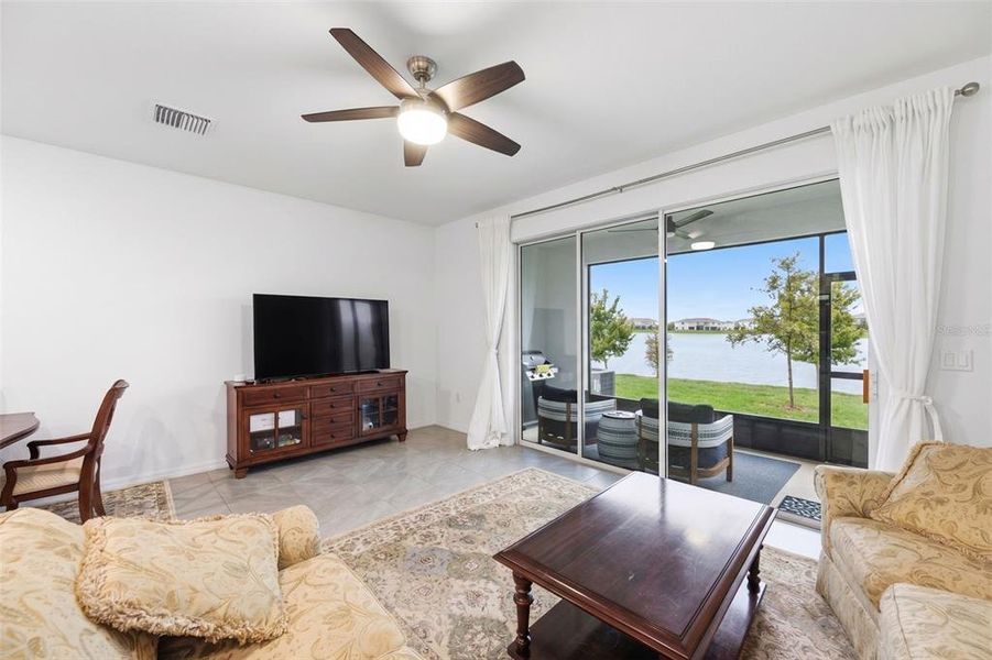 Furnished interior view inside a new home in , Apollo Beach (Image 34).