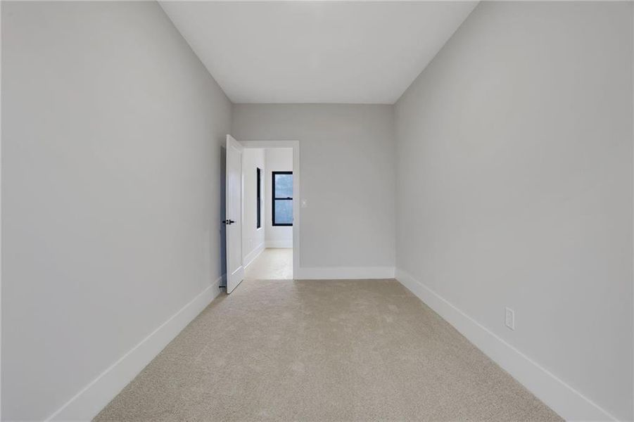 Spacious, unfurnished interior of a new home in , Milton (Image 47).