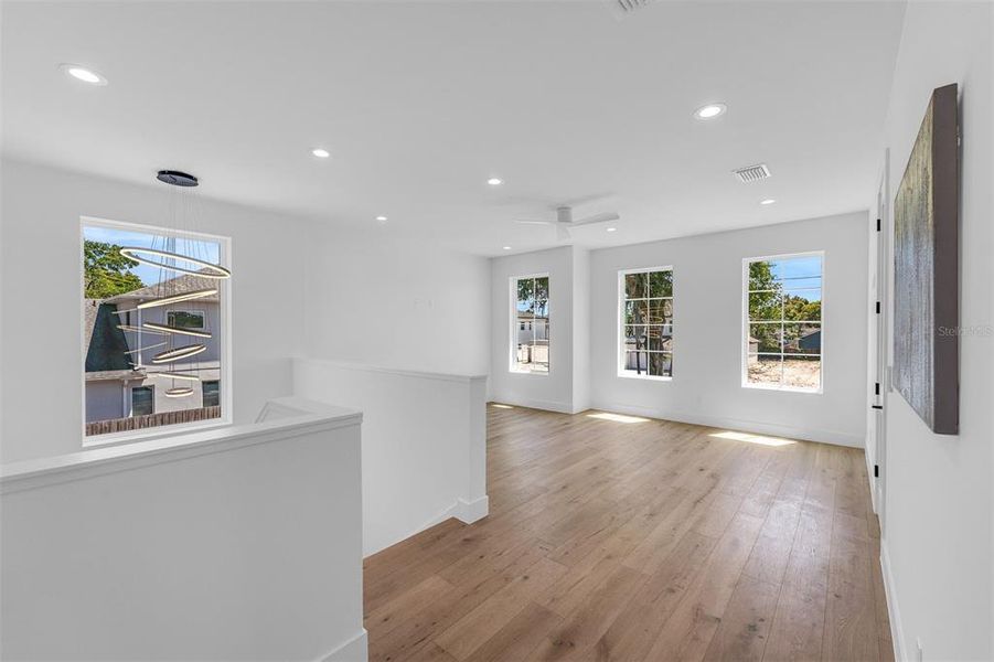 Spacious, unfurnished interior of a new home in , Winter Park (Image 28). Spacious, unfurnished interior of a new home in , Winter Park (Image 28).