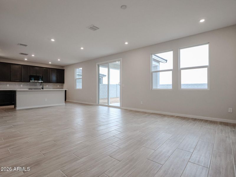 11_Skyline-Village_GRAND-OPENING-3.14_Sa