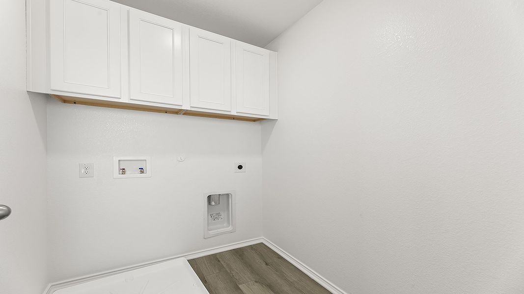 Spacious, unfurnished interior of a new home in Heartland Townhomes, Heartland (Image 25).