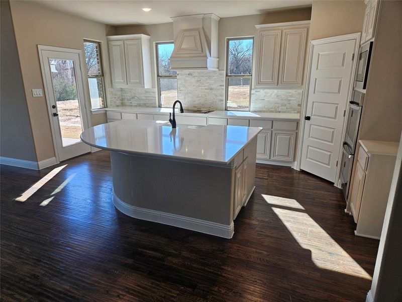 Furnished interior view inside a new home in Pecan Grove, Whitesboro (Image 6). Furnished interior view inside a new home in Pecan Grove, Whitesboro (Image 6).