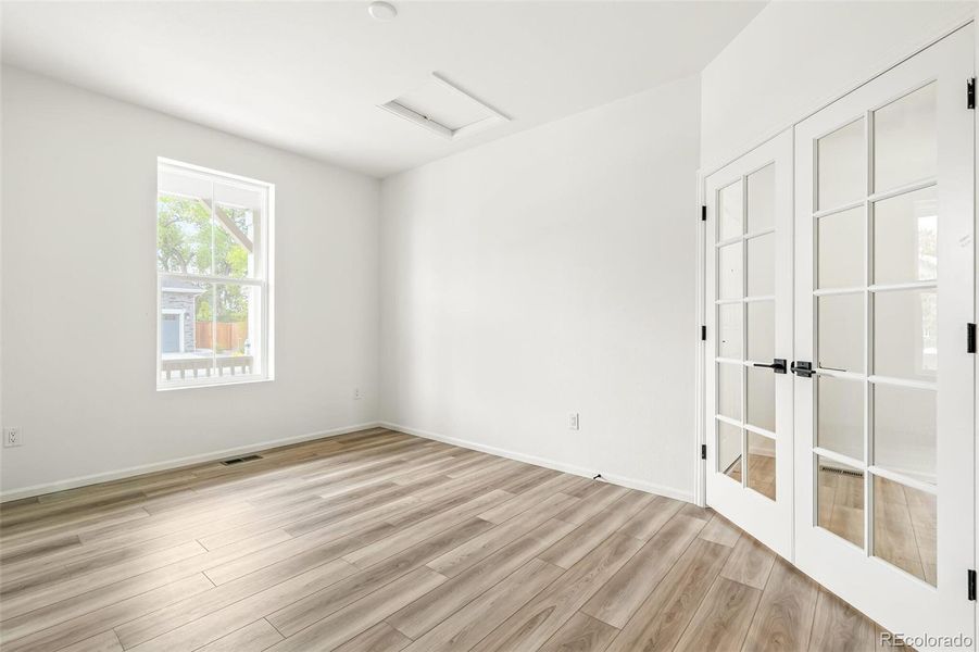 Spacious, unfurnished interior of a new home in Windsong, Thornton (Image 15).