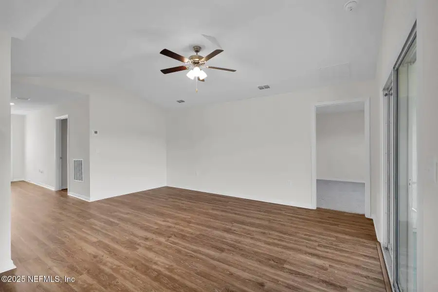 Spacious, unfurnished interior of a new home in Whisper Ridge, Hilliard (Image 12). Spacious, unfurnished interior of a new home in Whisper Ridge, Hilliard (Image 12).