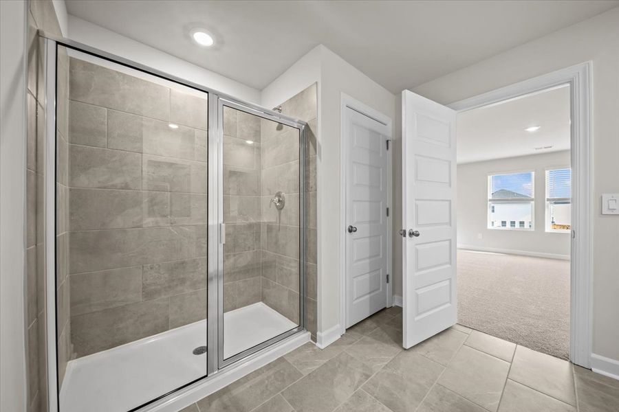 Furnished interior view inside a new home in Brayfield Manor - Signature Collection, Wellford (Image 10).