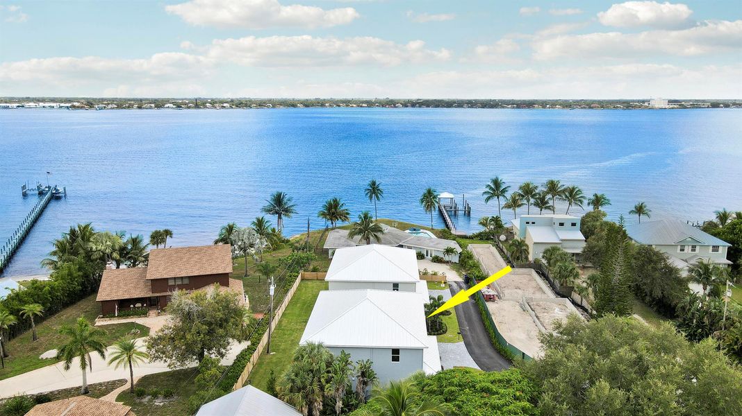 Community amenities in , Jensen Beach (Image 59).