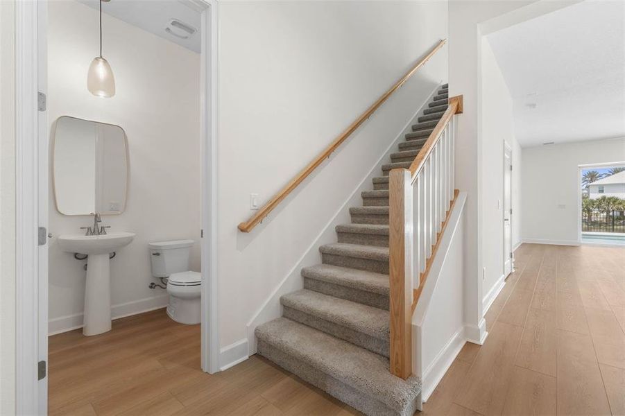 Image 87 of a home in .