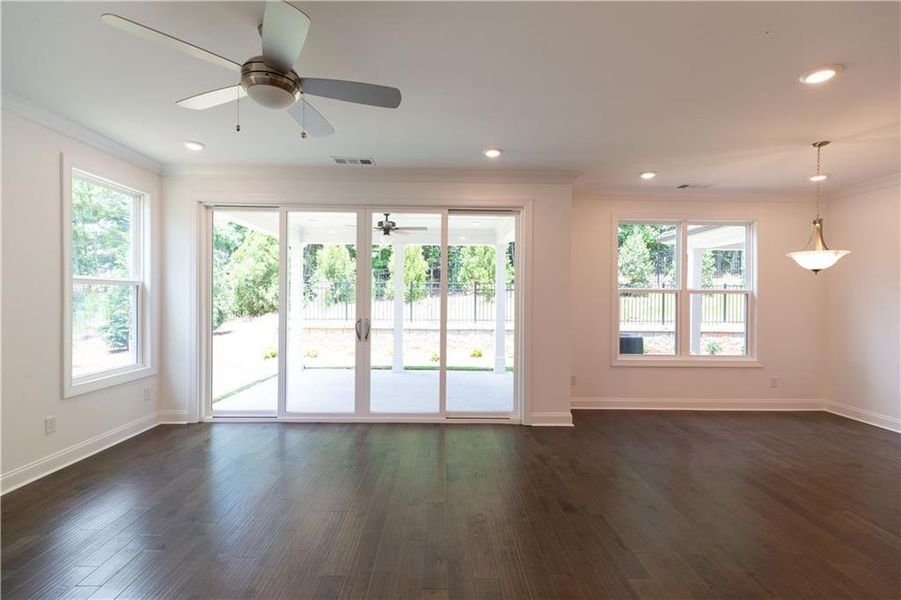 Spacious, unfurnished interior of a new home in Millcroft Townhomes, Buford (Image 37).