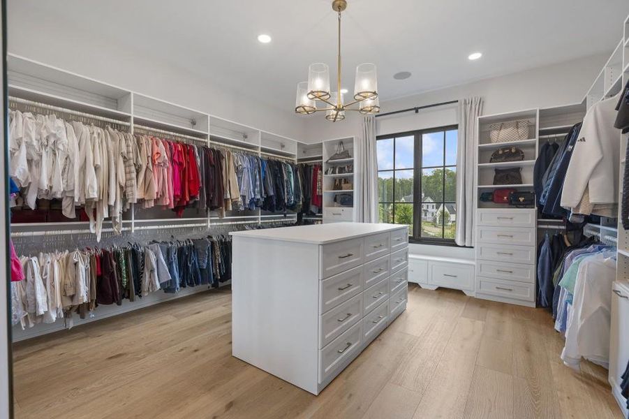 Furnished interior view inside a new home in Lyndon Creek, Milton (Image 18).