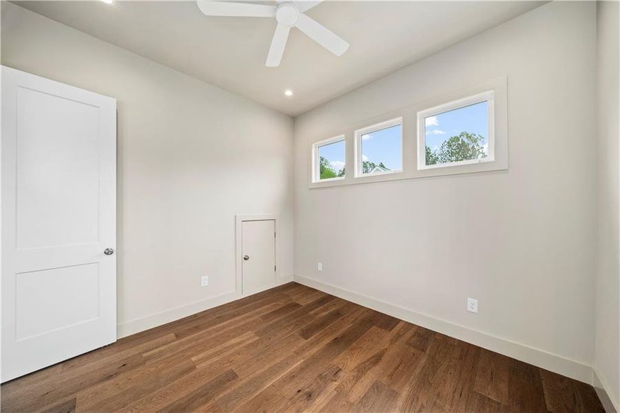 Spacious, unfurnished interior of a new home in , Cumming (Image 41).