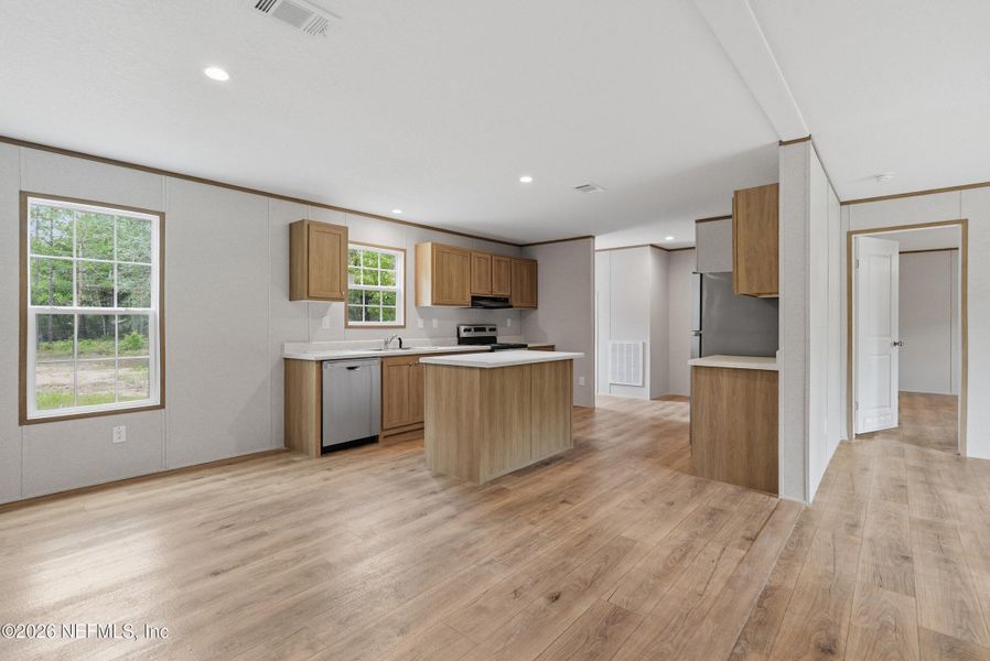 Furnished interior view inside a new home in , Keystone Heights (Image 10).