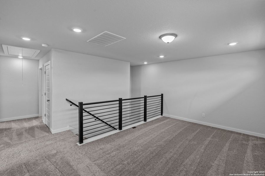 Spacious, unfurnished interior of a new home in August Fields, New Braunfels (Image 10). Spacious, unfurnished interior of a new home in August Fields, New Braunfels (Image 10).