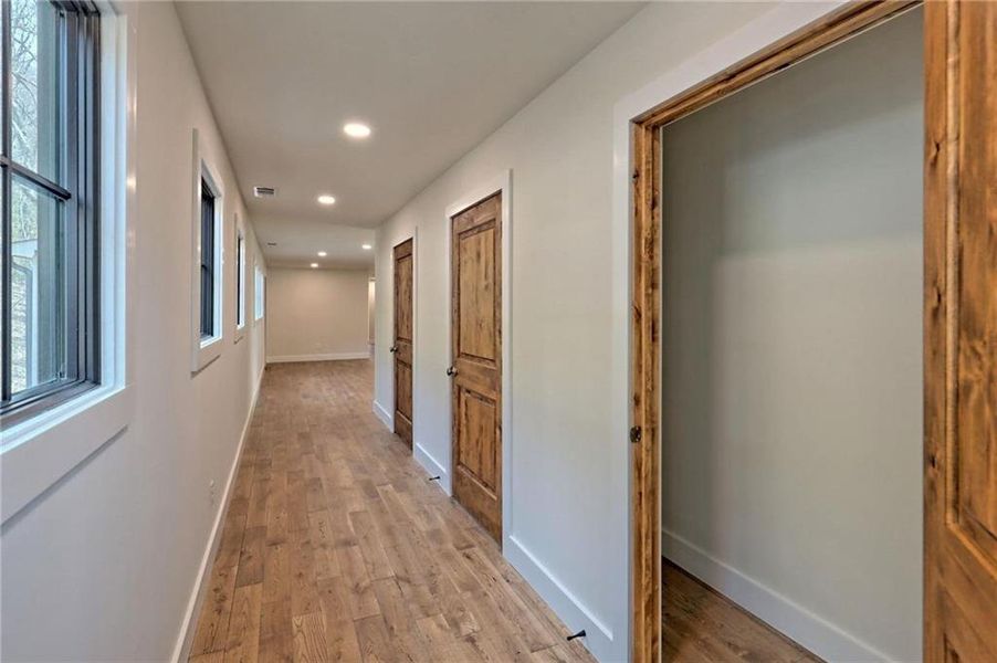 Spacious, unfurnished interior of a new home in , Clayton (Image 49).