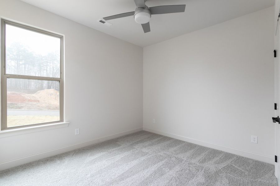 Spacious, unfurnished interior of a new home in Timberlee, Ooltewah (Image 11). Spacious, unfurnished interior of a new home in Timberlee, Ooltewah (Image 11).