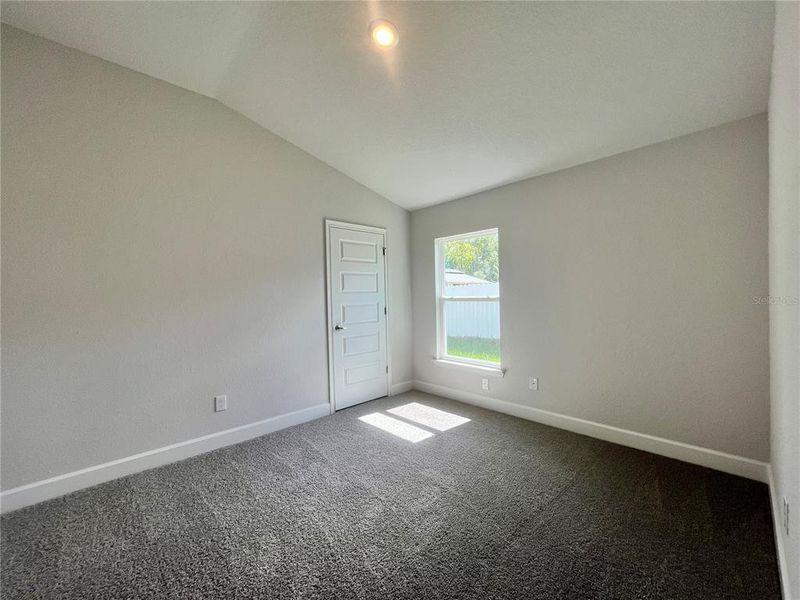 Spacious, unfurnished interior of a new home in Orange Blossom Hills, Summerfield (Image 6).
