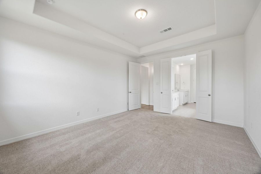 Spacious, unfurnished interior of a new home in Austin Point, Richmond (Image 21).