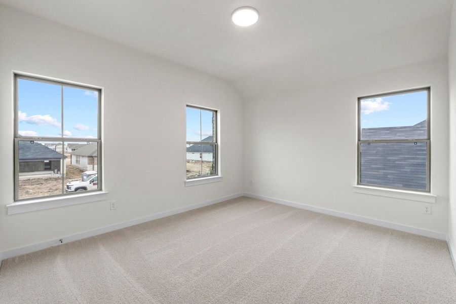 Spacious, unfurnished interior of a new home in Prairie Winds, Hutto (Image 29).