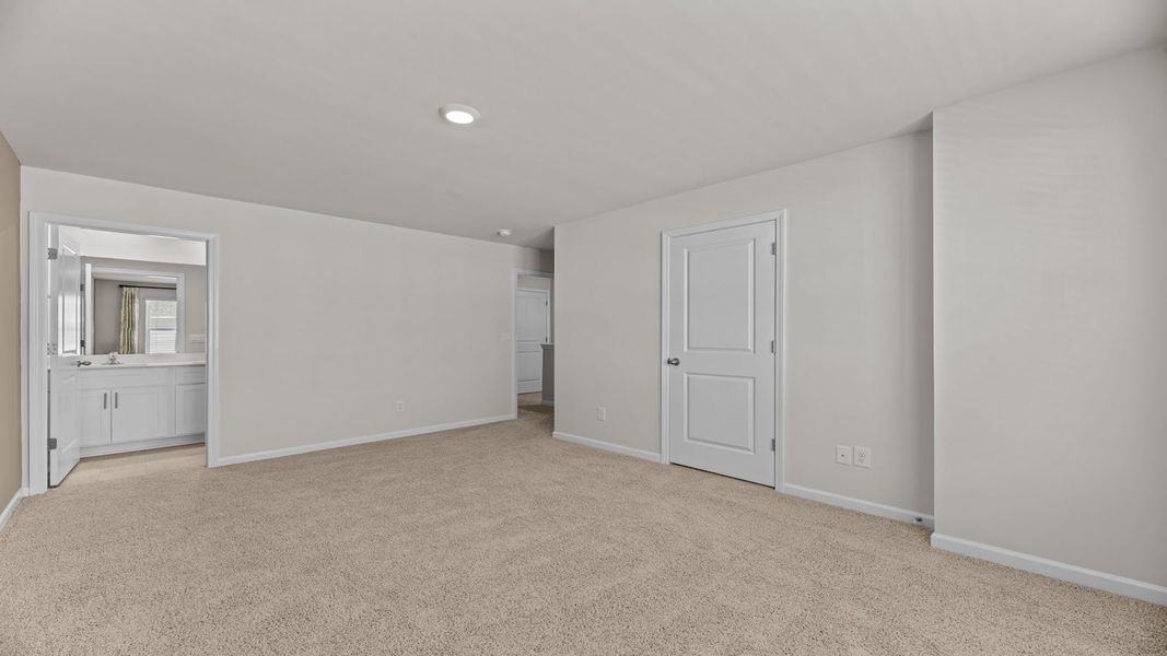 Representative unfurnished interior of a home built from the PEARSON II by D.R. Horton in Clock Road Townhomes, New Bern (Image 29). Representative unfurnished interior of a home built from the PEARSON II by D.R. Horton in Clock Road Townhomes, New Bern (Image 29).