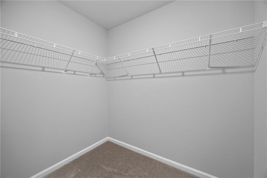 Spacious, unfurnished interior of a new home in Lake Harbin, Morrow (Image 18).