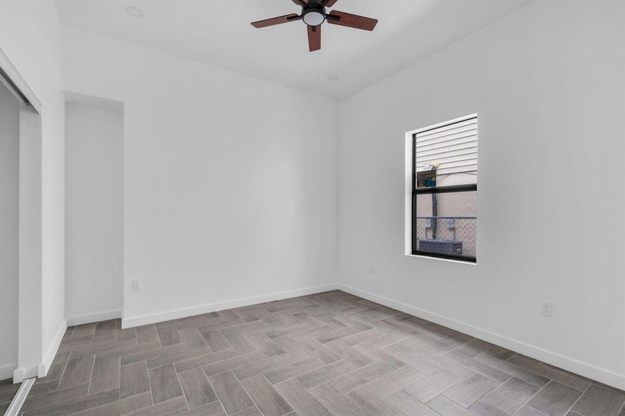 14-web-or-mls-2551NW14th-14