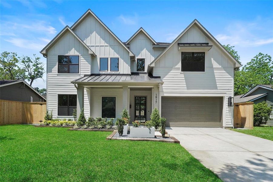 Example Photo of Builder's previously built home.