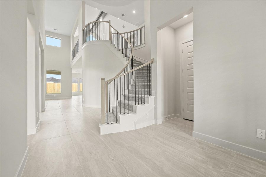 Spacious, unfurnished interior of a new home in Harvest Green, Richmond (Image 20). Spacious, unfurnished interior of a new home in Harvest Green, Richmond (Image 20).