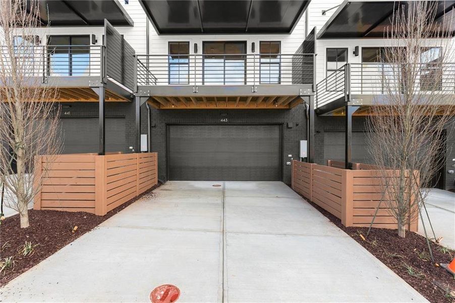 Exterior details and patio area of a home in , Alpharetta (Image 34).