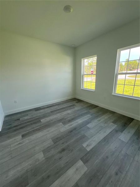 Spacious, unfurnished interior of a new home in , Ocala (Image 24).