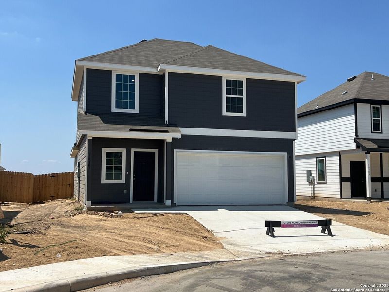 Image 31 of a home in Applewhite Meadows.