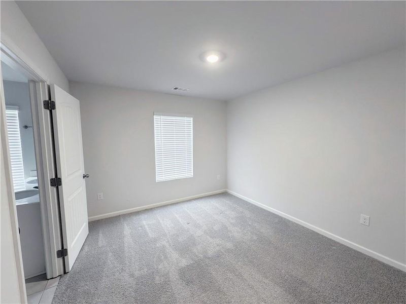 Spacious, unfurnished interior of a new home in , Buford (Image 25).