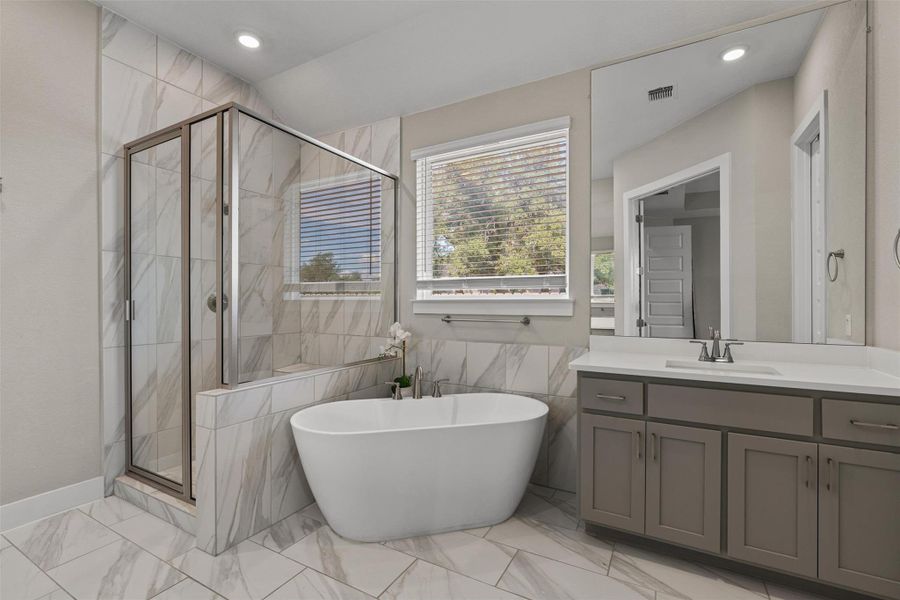 Furnished interior view inside a new home in Bryson, Leander (Image 18). Furnished interior view inside a new home in Bryson, Leander (Image 18).