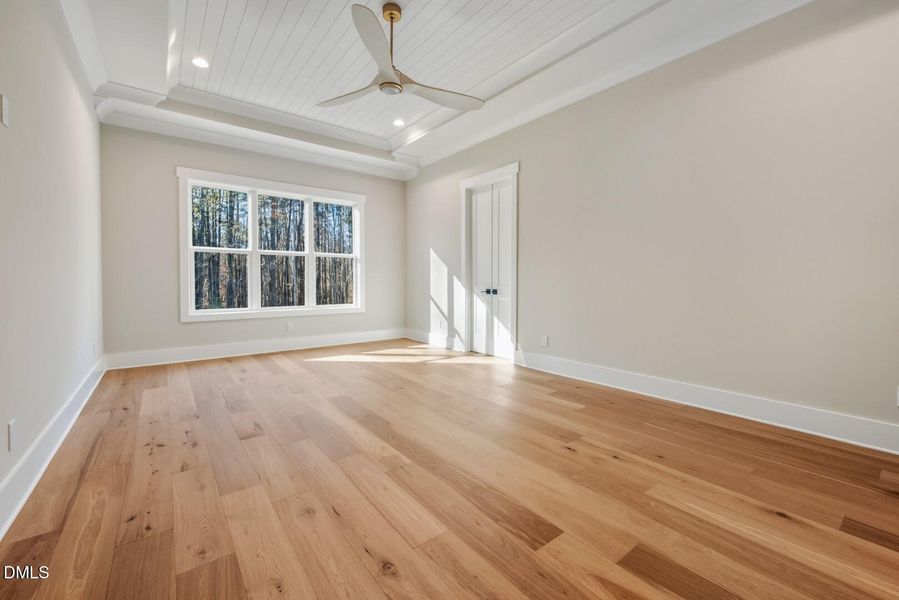 8017 Bud Morris (43) 8017 Bud Morris (43)