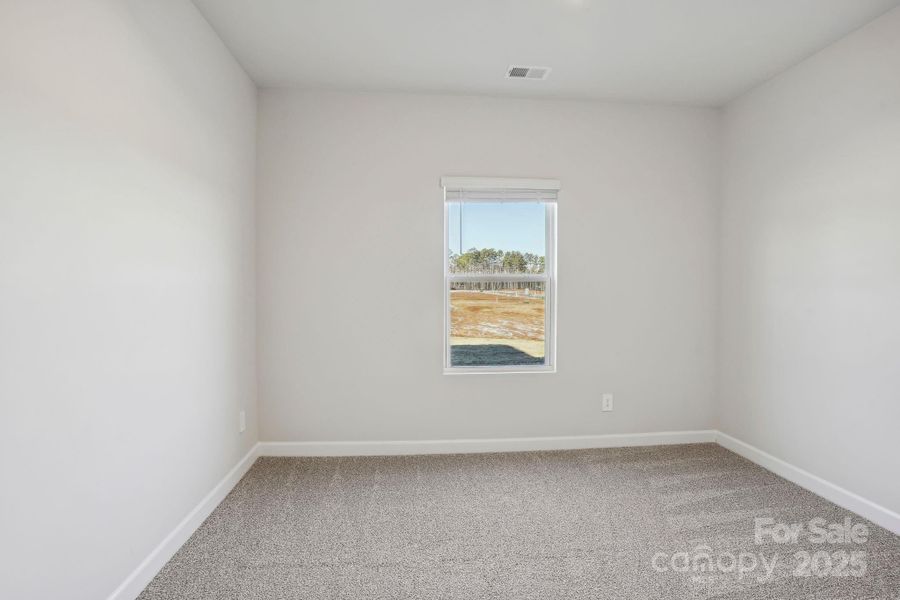Spacious, unfurnished interior of a new home in Walnut Reserve, Conover (Image 16).