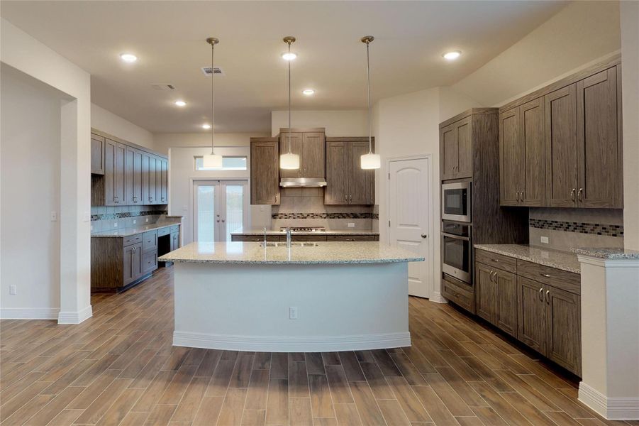 REPRESENTATIVE OF FLOOR PLAN ONLY