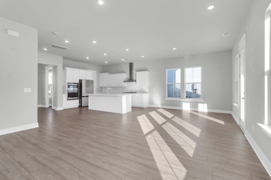 Spacious, unfurnished interior of a new home in Carnes Crossroads: Coastal Collection, Summerville (Image 20).