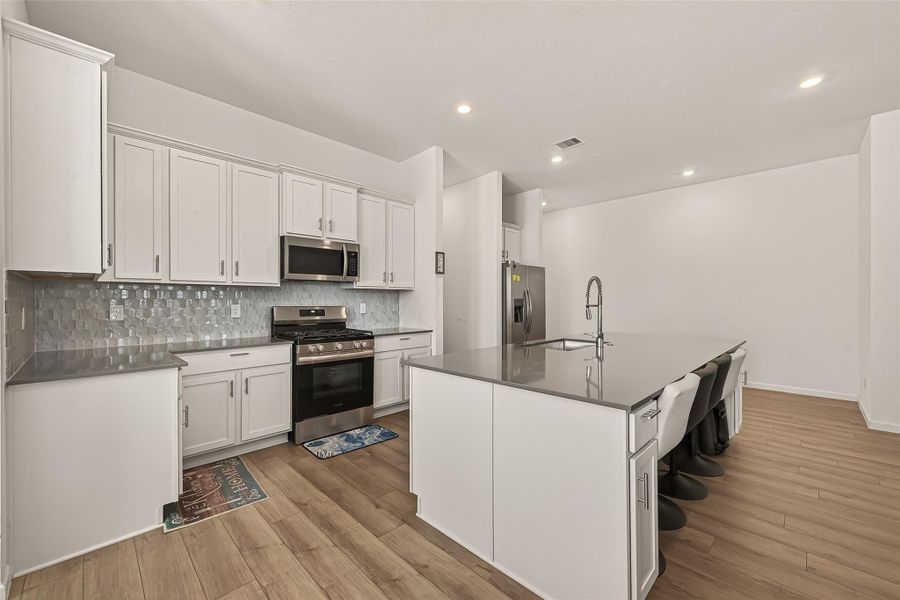 Furnished interior view inside a new home in Walnut Creek at Stone Creek: Fairway Collection, Rosenberg (Image 13). Furnished interior view inside a new home in Walnut Creek at Stone Creek: Fairway Collection, Rosenberg (Image 13).