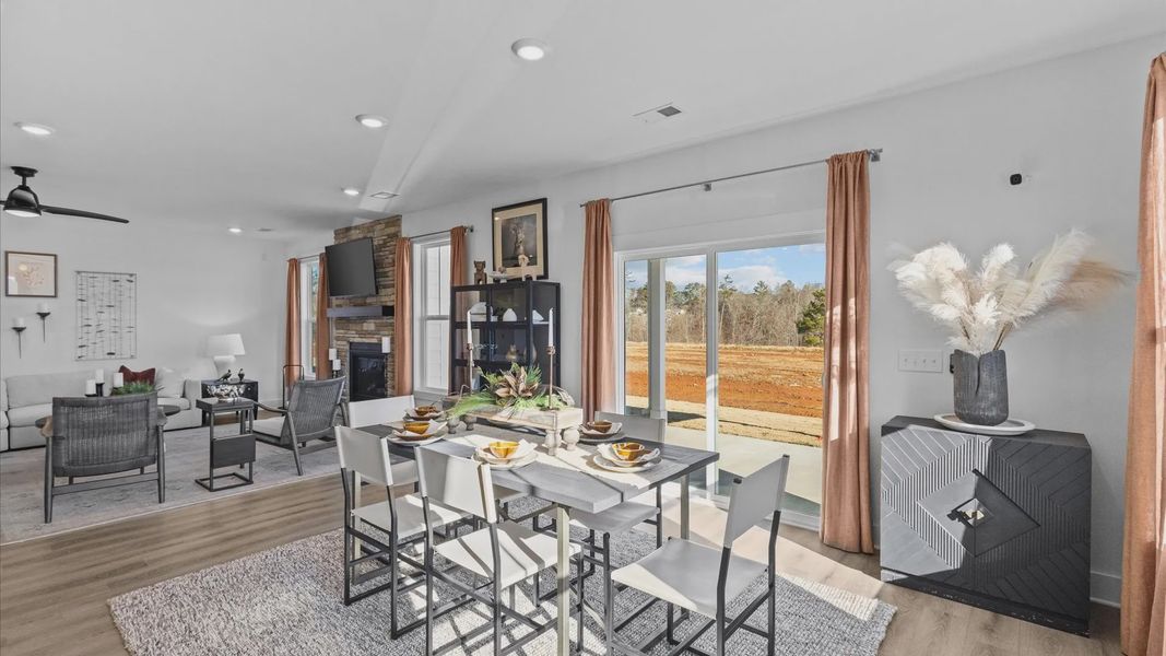 Representative furnished interior of a home built from the Wakefield by DRB Homes in Rosemary Grove, Greenville (Image 14).