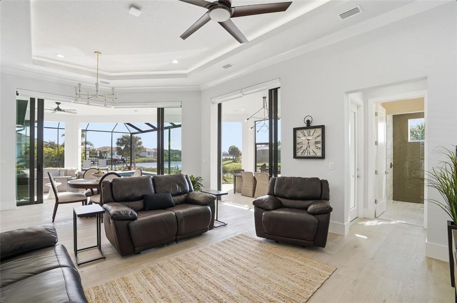 Community amenities in , Parrish (Image 70).