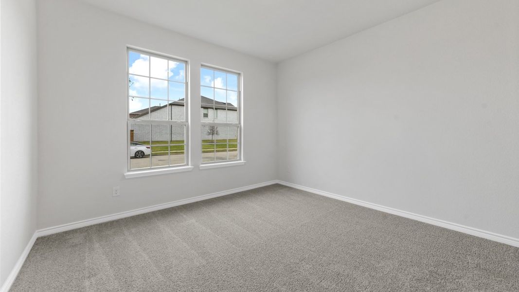 Spacious, unfurnished interior of a new home in Liberty Crossing, Royse City (Image 19).