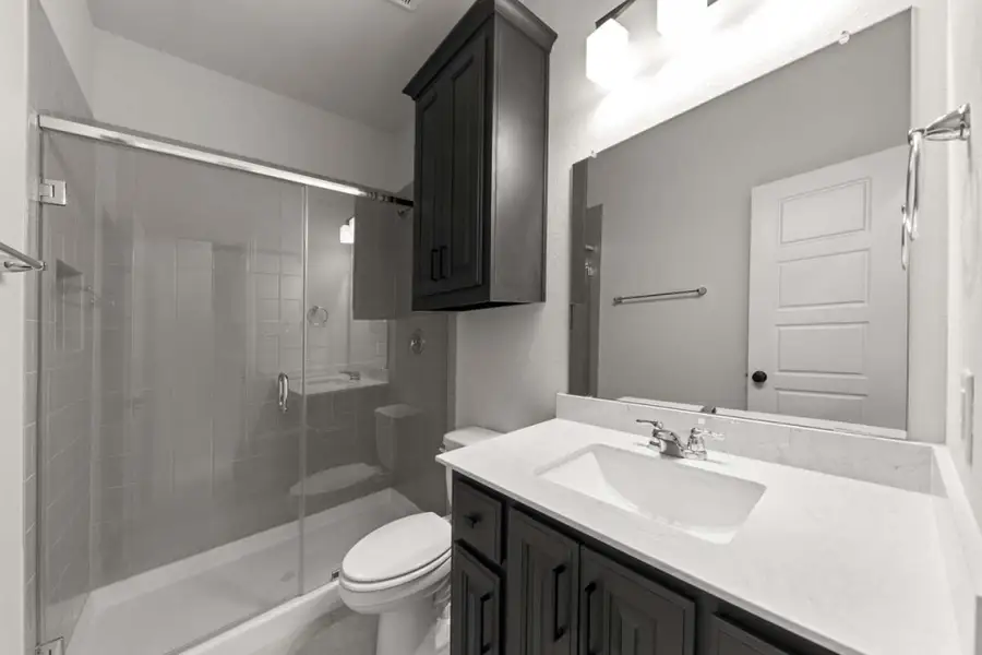 Furnished interior view inside a new home in Sutton Fields, Celina (Image 9).