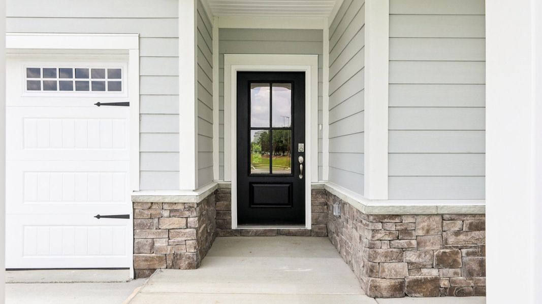 Front Exterior Entryway with Black Door
